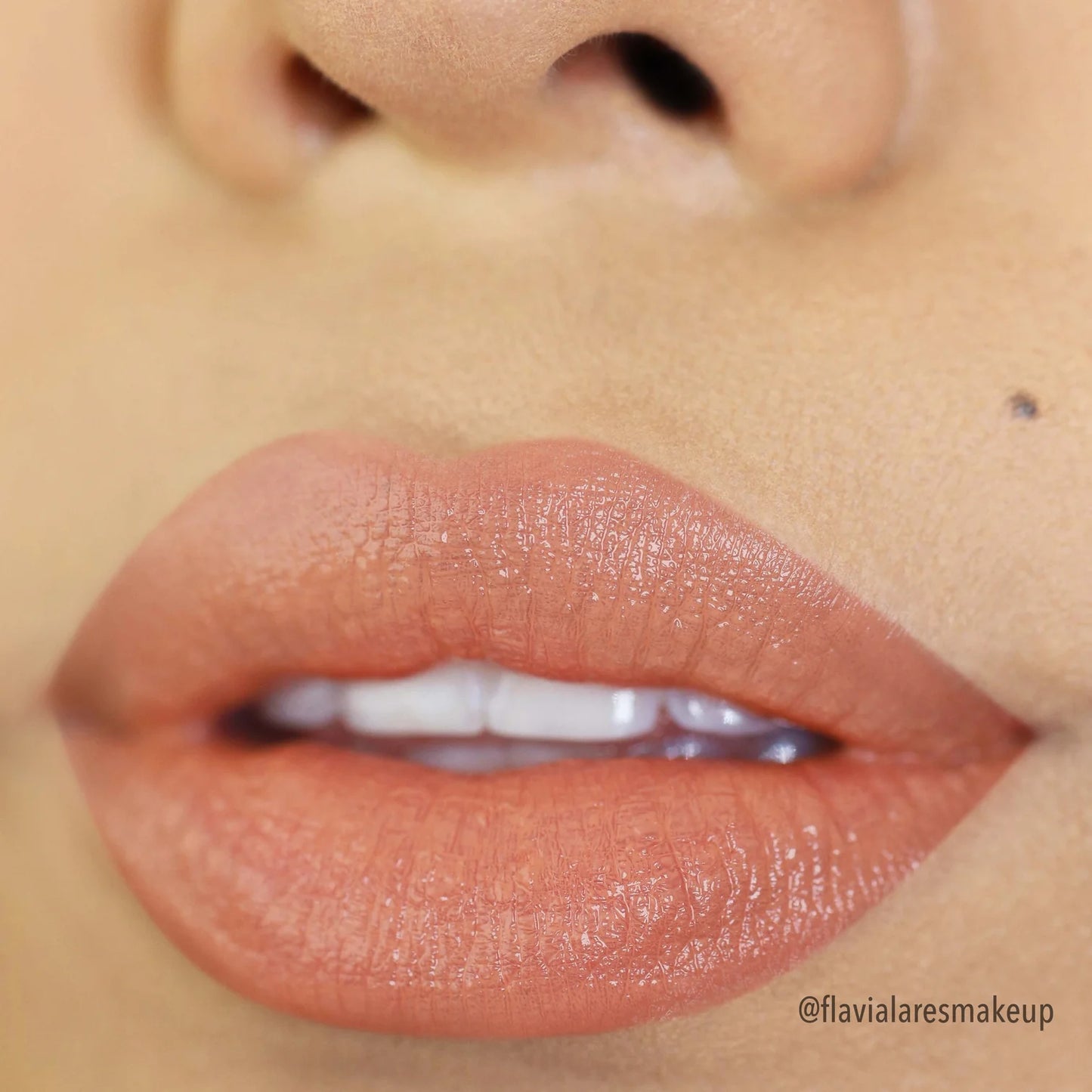 MOIRA | Signature Lipstick 01 Nude Chic