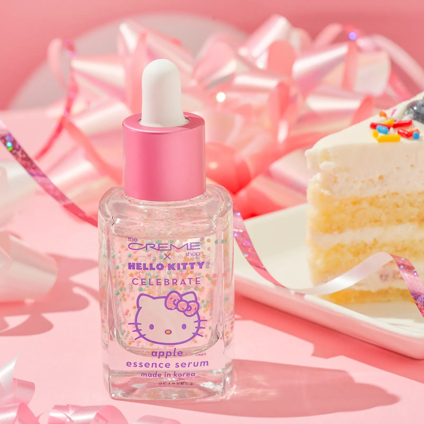 Crème x Hello Kitty Brightening Serum