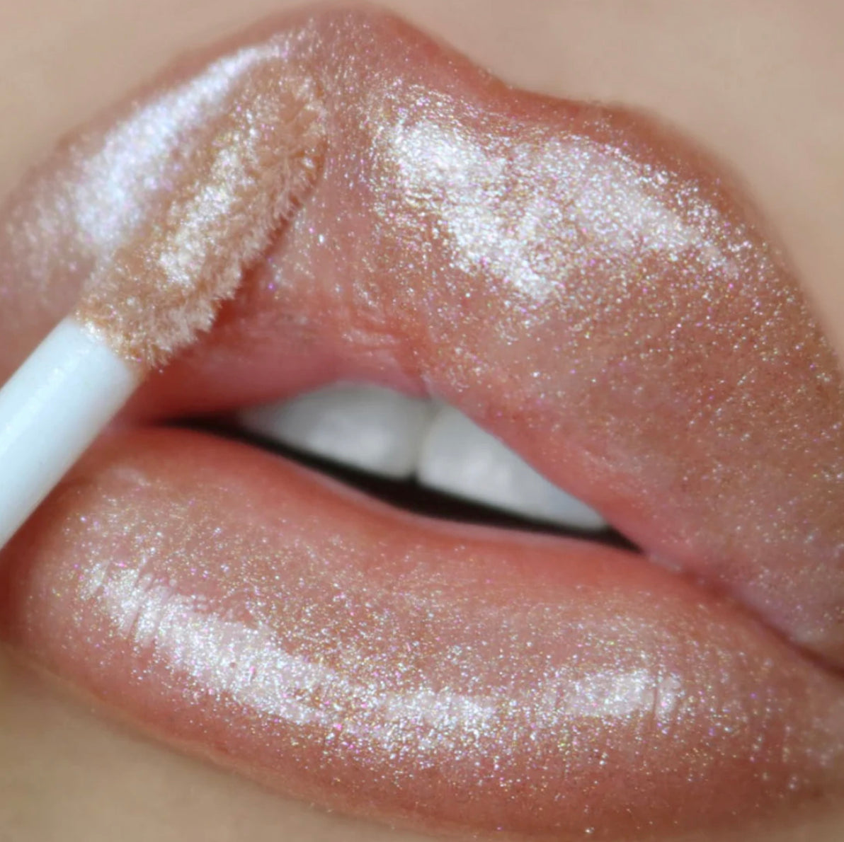 Beauty Creations | Ultra Dazzle Lip Gloss Hot Shot