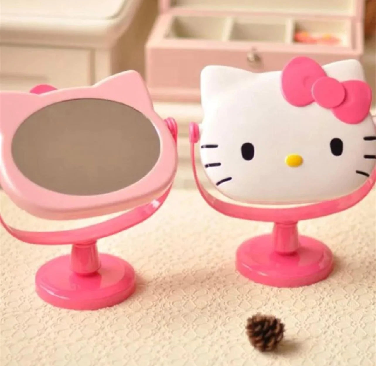 HELLO KITTY Stand Up Mirror White